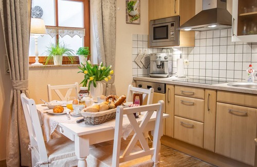 Bad Aibling Apartment | Ferienwohnung "An der Therme"