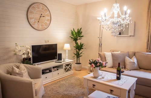 Bad Aibling Apartment | Ferienwohnung "An der Therme"
