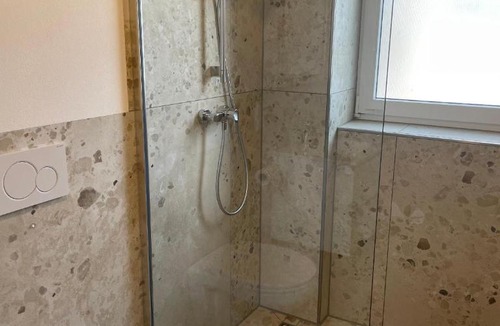 Margetshoechheim Apartment | Ferienwohnung Angelika Gries