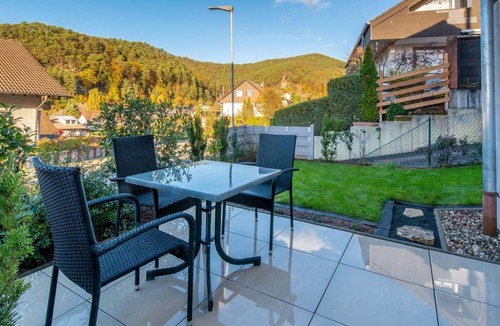 Dahn Apartment | Ferienwohnung Arendt - Appartement/fewo, Dusche, WC, Erdgeschoß/parterre