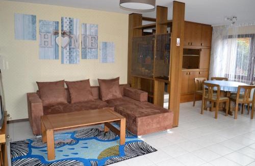 Grossenbrach Apartment | Ferienwohnung BackHaus