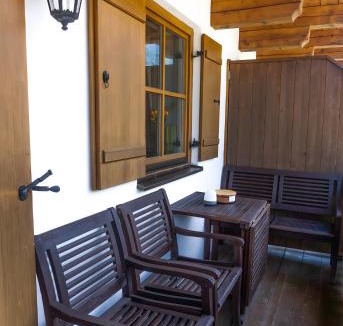 Weissbach an der Alpenstrasse Apartment | Ferienwohnung Bergliebe