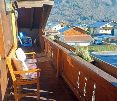 Finsing Apartment | Ferienwohnung Bergtroll