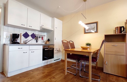 Oertzenhof Apartment | Ferienwohnung "burghardt" auf Poel