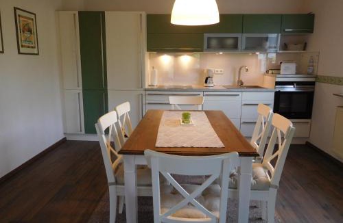 Hellenthal Apartment | Ferienwohnung Charly