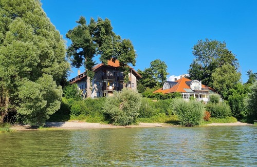 Arlaching Apartment | Ferienwohnung Chiemseeoase