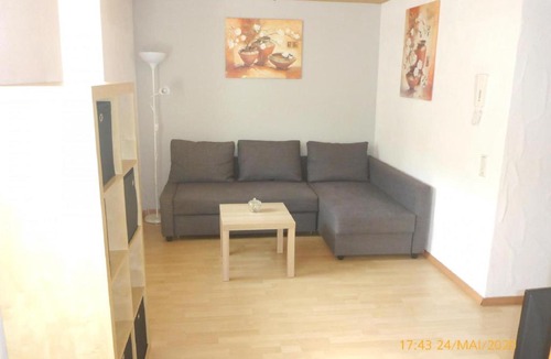 Heckendalheim Apartment | Ferienwohnung Christine