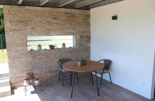 Herdwangen Schoenach Apartment | Ferienwohnung Gartenblick