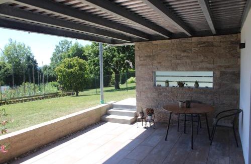 Herdwangen Schoenach Apartment | Ferienwohnung Gartenblick