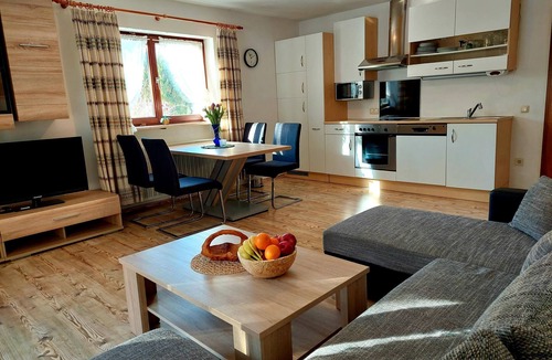 Marktschellenberg Apartment | Ferienwohnung 3 Edelweiss für 1-2 Personen
