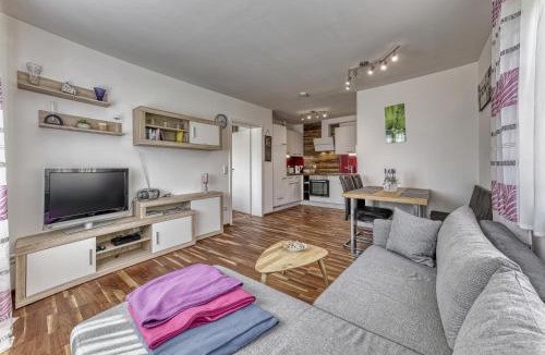 Neukirchen vorm Wald Apartment | Ferienwohnung Fernblick