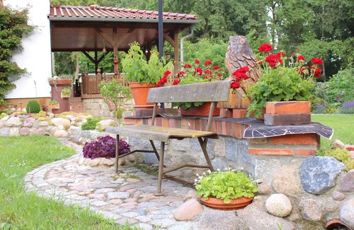 Schmogrow Apartment | Ferienwohnung Hänelt - Fewo, SZ, WZ, Du/wc, Küche, Terrasse