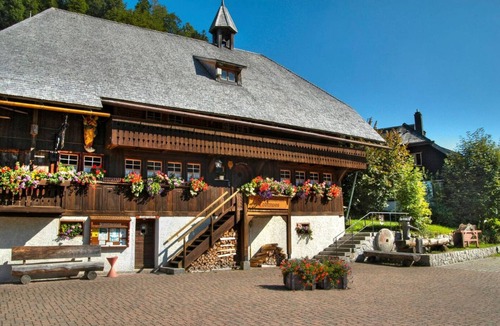 Titisee-Neustadt Apartment | Ferienwohnung/app. für 5 Gäste mit 72m² in Titisee-neustadt