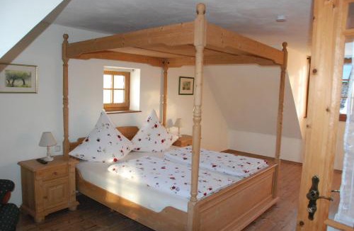 Gundelbach Apartment | Ferienwohnung Christina