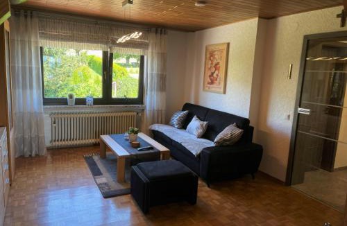 Blindert Apartment | Ferienwohnung Eifel (Blick Aremberg)