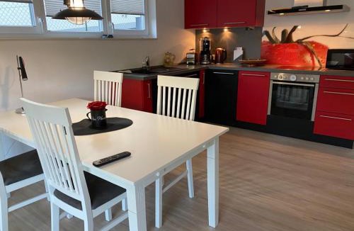 Hasenfeld Apartment | Ferienwohnung Eifelblümchen