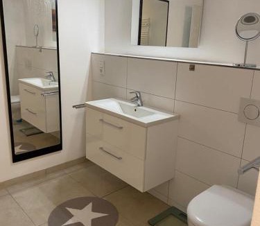 Hasenfeld Apartment | Ferienwohnung Eifelblümchen