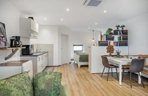 Hunerbach Apartment | Ferienwohnung Eifelzauber