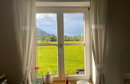 Ruhpolding Apartment | Ferienwohnung Eisenberger (45qm) Balkon, Küche, 1 Schlaf- und 1 Wohnzimmer, max. 2 Personen