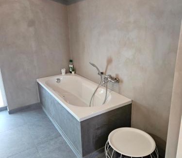 Mechernich Apartment | Ferienwohnung Emely