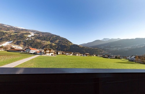 Zell am Ziller Apartment | Ferienwohnung für 4 Personen Nr. 7 - Appartementhaus Zillertal Arena