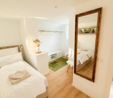 Dahn Apartment | Ferienwohnung Fröhlich