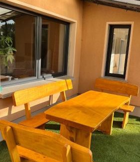 Buttelstedt Apartment | Ferienwohnung Freund & Berndt