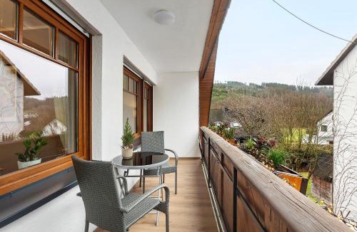 Fleckenberg Apartment | Ferienwohnung Grobbel