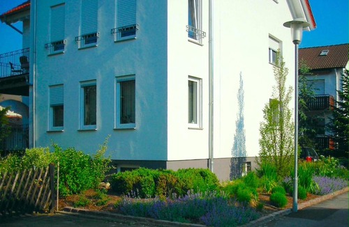 Hemsbach Apartment | Ferienwohnung Guddat