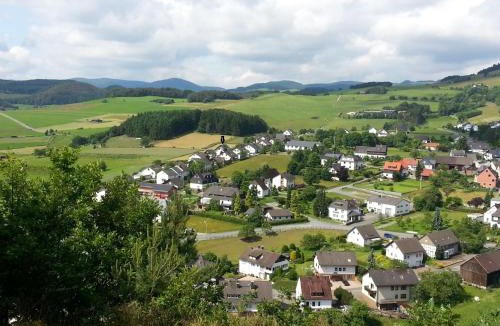 Duedinghausen Apartment | Ferienwohnung Haus Weitblick