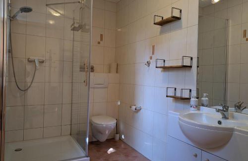 Bad Doberan Apartment | Ferienwohnung Holunderweg