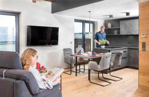 Feilitzsch Apartment | Ferienwohnung im Chaletstil Giebeltraum 115 qm Wellness Fitness Sauna Bergrödelhof