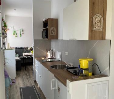 Bindow Apartment | Ferienwohnung im Grünen