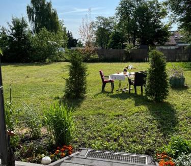 Bindow Apartment | Ferienwohnung im Grünen