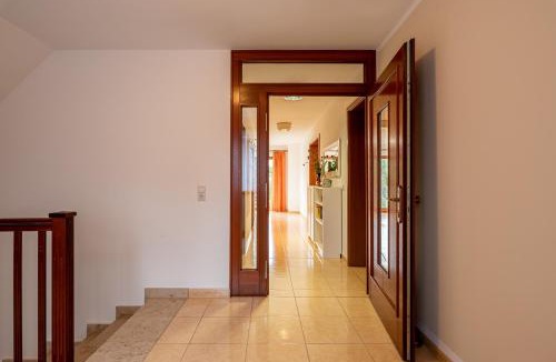 Oberhavel Apartment | Ferienwohnung im grünen Mühlenbeck-nahe Berlin