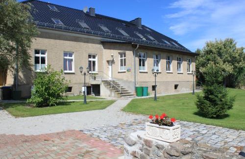 Prenzlau Apartment | Ferienwohnung im Gutshaus Mühlhof