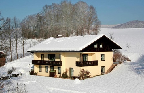 Grafenried House | Ferienwohnung in Drachselsried für 2 Personen