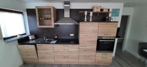 Kadelburg Apartment | Ferienwohnung Küssaberg