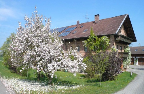 Riedering Apartment | Ferienwohnung Kampenwand, 55 qm Obergeschoss, 2 separate Schlafzimmer
