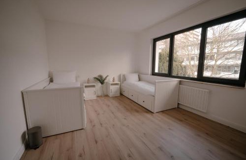 Harleshausen Apartment | Ferienwohnung Kassel mit Ladesäule & Balkon
