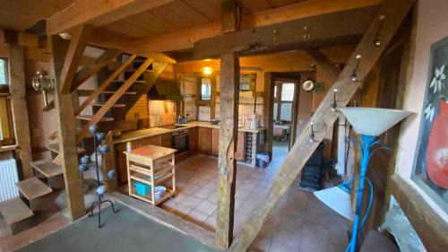 Raversbeuren Apartment | Ferienwohnung Kunstscheune Mosel