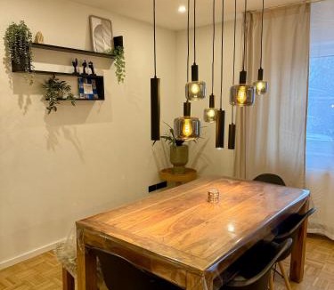 Eppelborn Apartment | Ferienwohnung Luna