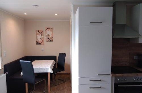 Ahorn Apartment | Ferienwohnung mit eigener Terrasse zwischen Taubertal, Odenwald und Bauland