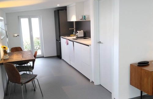Heppenheim Apartment | Ferienwohnung mit Fenster zum Hof im Skandinavischen Stil in der Innenstadt