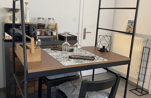 Ingwiller Apartment | Ferienwohnung mit Garten Inkl. Frühstück im Elsass