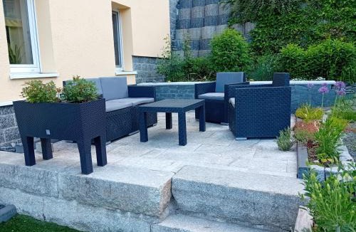 Klingenthal Apartment | Ferienwohnung mit Garten und Spielplatz