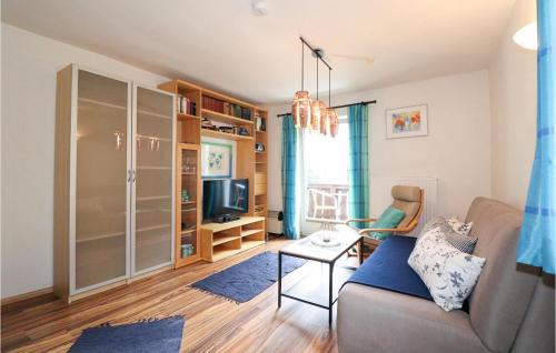Aldrans Apartment | Ferienwohnung Mit Seeblick