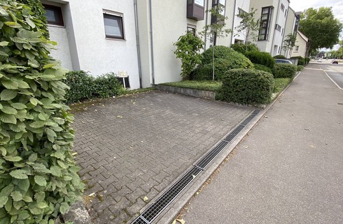 Metzingen Apartment | Ferienwohnung mit Terrasse