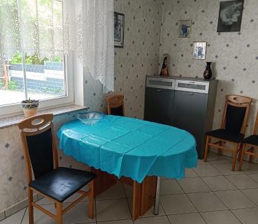 Ettringen Apartment | Ferienwohnung mit Terrasse Ettringen