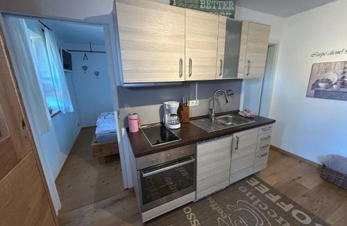 Lenggries Apartment | Ferienwohnung mit wundervollen Bergblick & E-Auto Ladestation